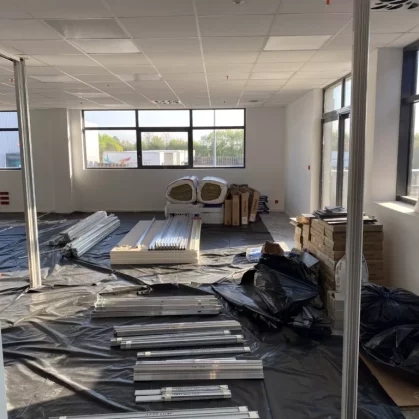 Travaux et cloisonnement chez Brelet