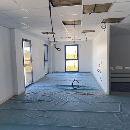 Travaux chez Samia avec faux plafond