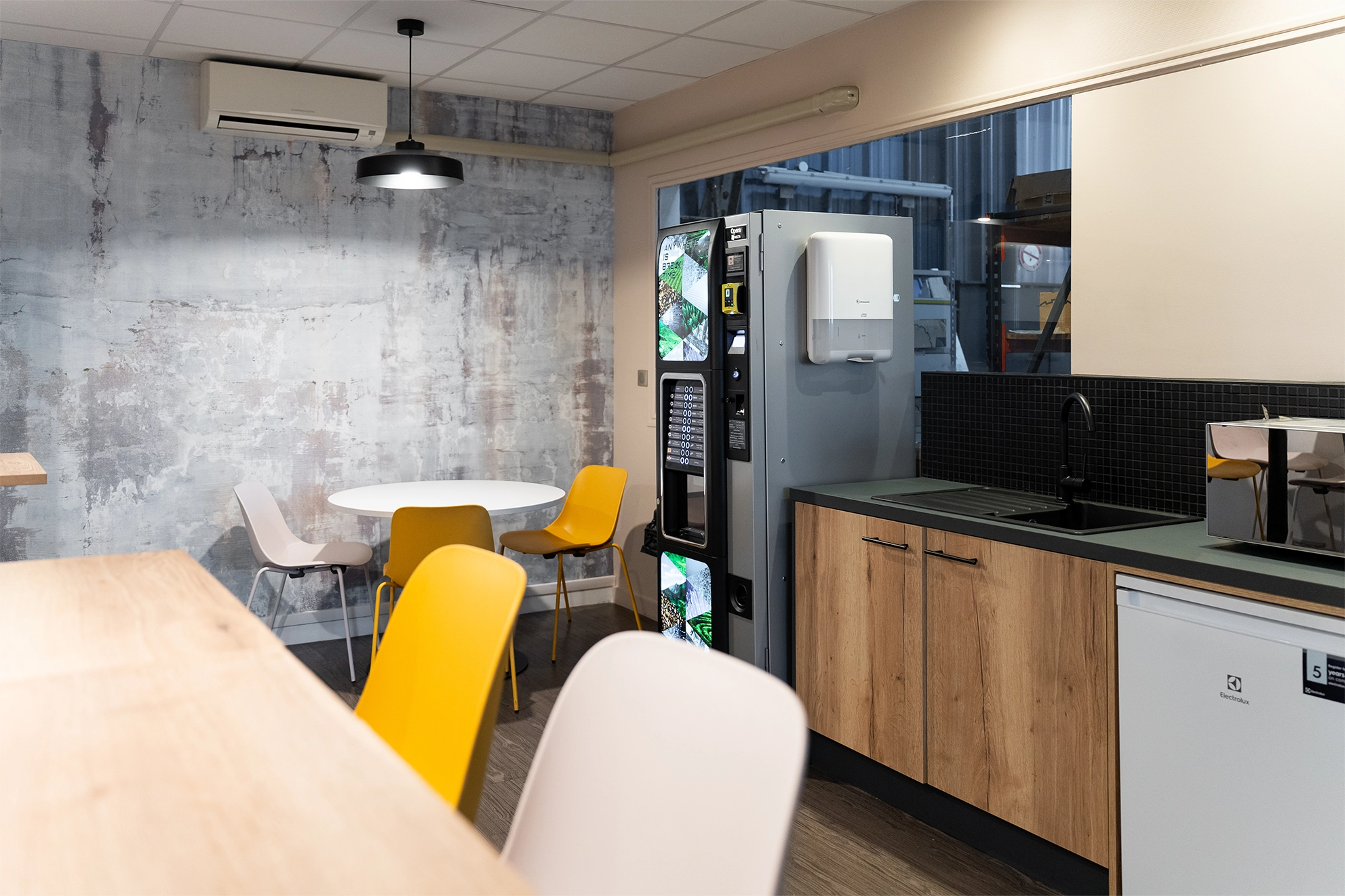 Petite salle de pause Giffard Manutention